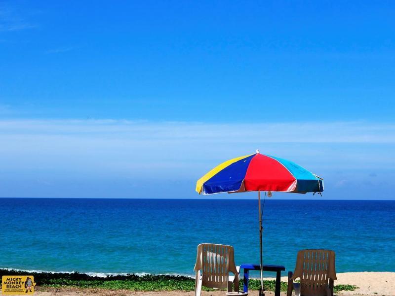 Micky Monkey Beach At Maikhao Beach Hotel Mai Khao Bagian luar foto